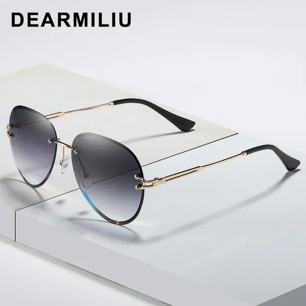 Lunettes de soleil Dearmiliu Brand Designer Fashion Lady Sun Glasses Femme sans cravates Vintage Cadre d'alliage
