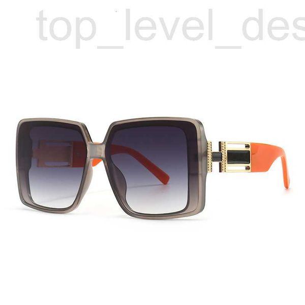 Lunettes de soleil Designer 6969 Square Rock Style Sunglasses Street Street Shooting Modern INS QABP