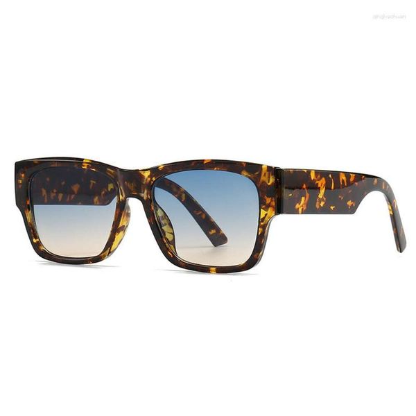 Lunettes de soleil Designer Classique Carré Femmes Pour Hommes Tendance Lunettes de Soleil Mode Vintage Verre Punk Dames Nuances adaptées à tous les jeunes portent