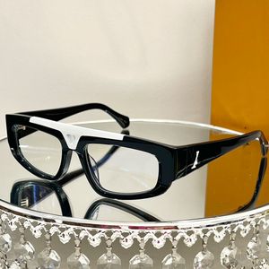 Zonnebril Designer Heren klassiek merk 1950 Frame Gegalvaniseerde decoratieve glazen Mode zonnebril met klein vierkant montuur voor dames bijpassende doos