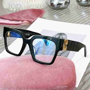 Lunettes de soleil Cadre optique Cadre optique Lunettes de soleil pour femmes Sophistication moderne simple et élégante Laisses personnalisables Lenses Lunettes Prescription IMTB