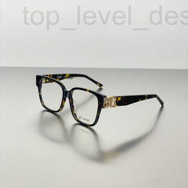 Gafas de sol del diseñador Paris Home 2024, nuevas gafas lisas con montura extragrande y tres colores disponibles para lentes planas de estilo minimalista VHA4