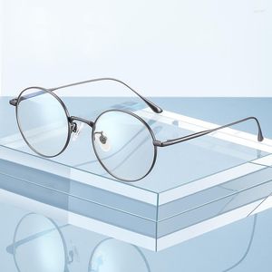 Gafas de sol de diseñador, gafas redondas de titanio para hombre, gafas graduadas para miopía óptica, montura para mujer, gafas ultraligeras 913