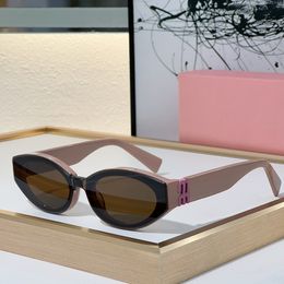 zonnebrillen designer zonnebrillen voor dames esthetische zonnebrillen ingetogen luxe eenvoudig en stijlvol moderne verfijning ovale glazen bril met volledig frame uv400
