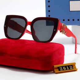 Lunettes de soleil lunettes de soleil lunettes de soleil de luxe pour femmes lettre UV400 design vintage Adumbral voyage mode lunettes de soleil brin boîte-cadeau 6 couleur très belle