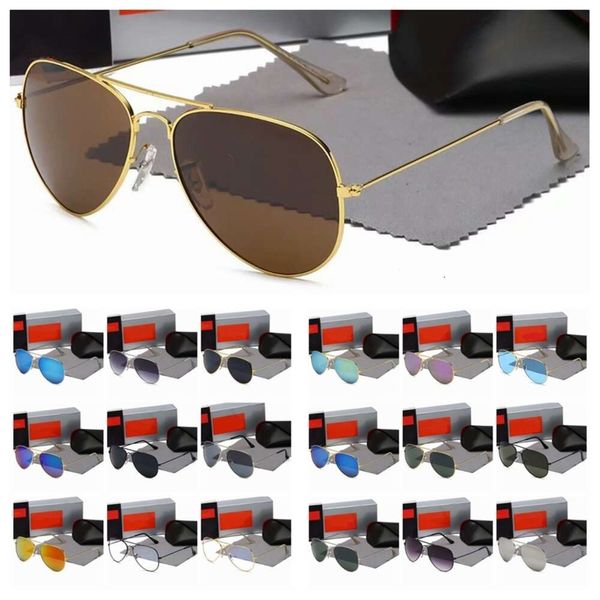 Lunettes de soleil concepteur de lunettes pour femmes hommes de sortie Unisexe Cat Eye UV400 LES LENSES POLARISE Rétro Small Frame Sun Glass Factory Eyewear avec une boîte d'origine