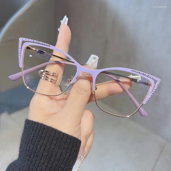 Lunettes de soleil Marque de mode anti-bleu clair Cat œil myopie verres femmes Designer Spring Hinge Pink Eyeglass Frame métallique