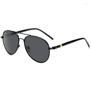 Gafas de sol Moda Diseñador de marca Polarizado Hombres Vintage Sombras al aire libre Fiesta Pesca Conducción Gafas Top Cool Regalo