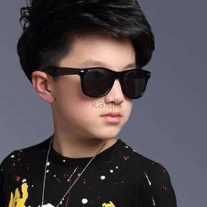 Lunettes de soleil Marque de mode enfants Lunettes de soleil Enfant Black Sun Glasses Anti-UV bébé Sun-Shading E Eaparmanes Girl Boy Sungass 240416