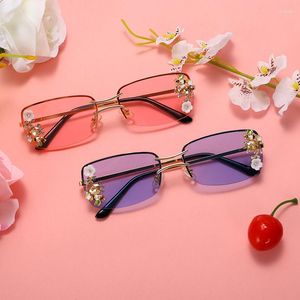 Gafas de sol Marca de moda Última flor Señoras Diseñador Sin marco Abeja Gafas Temporada Viajes Decoración Gafas