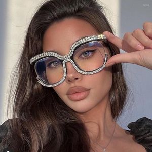 Lunettes de soleil Fashion Diamond Clear Lens Oversized Anti-blue Light Glasses Blue Blocking Computer Eyeglasses