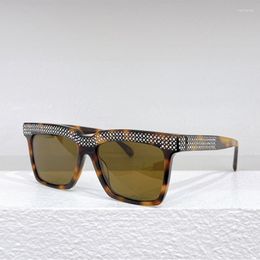 Gafas de sol cuadradas de diseñador de diamantes a la moda para mujeres y hombres, montura Retro de gran tamaño Ins, gafas de sol de lujo para mujer, UV400 Eyeg