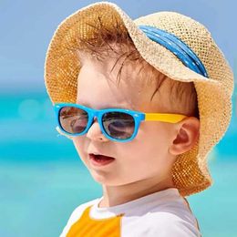 Zonnebrillen mode kinderen zonnebril ldren gepolariseerde zonnebril jongens meisjes bril glazen siliconen veiligheid baby tinten UV400 brillen h240508
