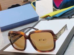 Gafas de sol Gafas de sol de diseño de lujo de moda para hombres, mujer, marco cuadrado mate vintage, letras impresas, gafas de película en color, tendencia, estilo de ocio, anti-ultravioleta S9