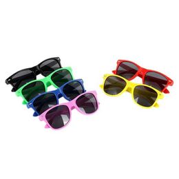 Lunettes de soleil Fashion Polarised Kids Sunglasses Children Sun Glasses UV400 Fashion Boy Girls Baby Shades Eyewear UV Protection Classic Child 240423