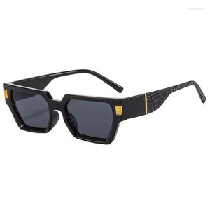 Lunettes de soleil mode rétro luxe carré pour femmes hommes moderne Ins lunettes de soleil en plein air dames nuances UV400 lunettes