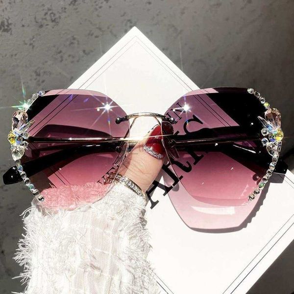 Gafas de sol de moda con diamantes de imitación para mujer, anteojos de sol que adelgazan, bloqueador solar de moda, antiultravioleta, coreanos