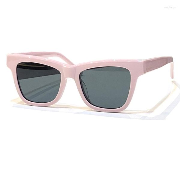 Lunettes de soleil Fashion Square Retro Femme Classique Designer Emballage de boîte-cadeau coloré