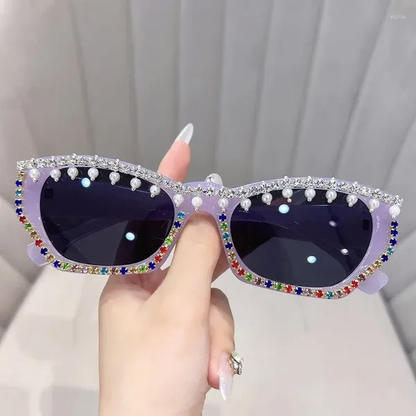 Lunettes de soleil mode femmes petit cadre carré diamants décoratifs lunettes de soleil marque concepteur personnalité lunettes UV400