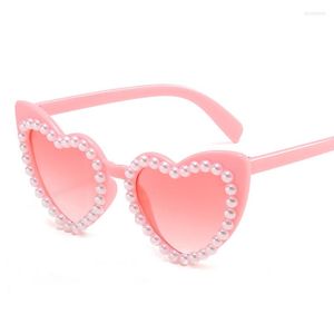 Lunettes De soleil à la mode femmes perle coeur forme dames Vintage extérieur UV Anti-éblouissement lunettes De soleil lunettes De soleil Gafas De Sol