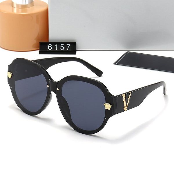 Gafas de sol para mujer de diseñador Logotipo de cabeza grande en forma de diamante Lentes de protección UV400 polarizadas retro V Gafas de sol Viaje Playa Drive con caja