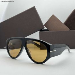 ft tf tom lunettes de soleil pour hommes et femmes designers 1044 lunettes rétro anti-ultraviolets plein cadre boîte aléatoire