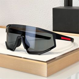 Lunettes de soleil pour hommes et femmes été 04w Designer Triangle Eiding Ski Sport Style Anti-ultraviolet rétro plaque plein cadre lunettes de mode boîte aléatoire 04w-f 1sif