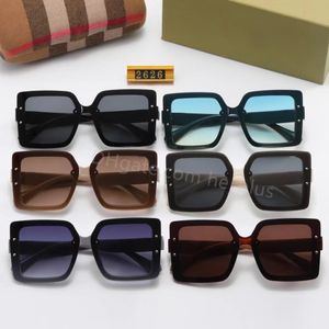 Zonnebrillen voor mannen Designer Zonnebril Mode Casual bril Ladies Gepolariseerde zonnebrillen Grote frame vierkant HD -gradiëntkleur