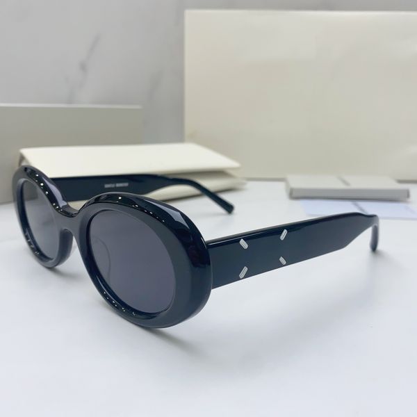 Gafas de sol para hombres Mujeres Diseñadores MM005 Forma clásica de espejo ovalado con estructuras roscadas en ambos lados de las sienes Marco de placa anti-ultravioleta Caja aleatoria 005