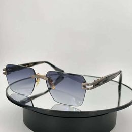 Gafas de sol para hombres y mujeres de verano de un estilo anti ultravioleta Rectángulo Rectángulo Gafas de cuadro completo con caja 3040