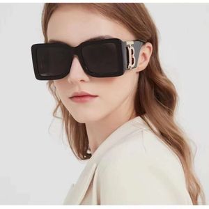 Gafas de sol para mujer, diseñador, hombre, nuevas, con estilo de alta gama, montura grande, cuadrada, moderna y personalizada, foto de calle con caja