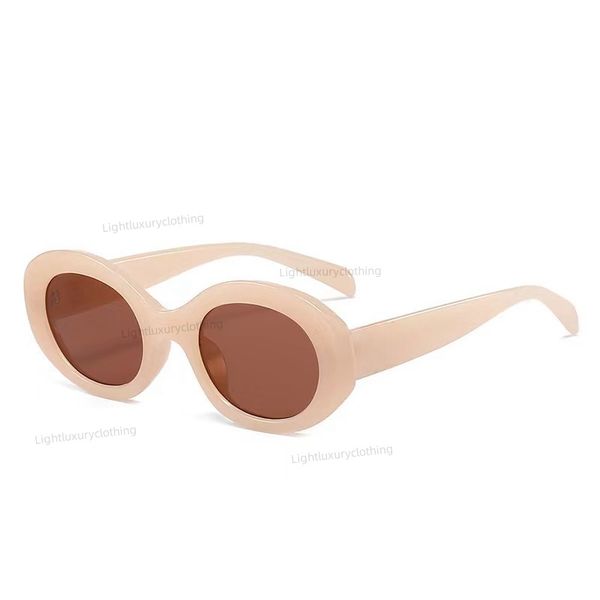 Lunettes de soleil pour femmes Lunettes de soleil designers Classic Eyeglass Outdoor Beach Sun Sunes For Man Woman Mix Color Foota Signature