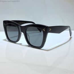 Gafas de sol para mujer Verano CAT EYES estilo Anti-Ultraviolet 4S004 Retro Plate Oval full frame fashion Eyeglasses Random Box 4004IN ME2T