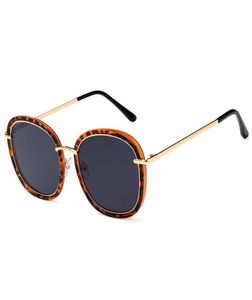 Lunettes de soleil pour femmes Femme Mode Lunettes de soleil Femmes Luxe Lunettes de soleil Vintage Lunettes de soleil à la mode Dames surdimensionnées Designer Sunglasse2021232