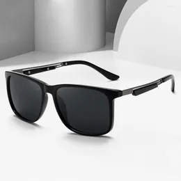 Lunettes de soleil Frames Fashion Polaris Homme Femmes Lunes à cyclisme Ultra Light Drivant la myopie Astigmatisme Cadre de prescription optique