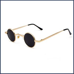 Lunettes de soleil Cadres Mode Petite Dame Mâle Polarisant Style Punk Métal Cadre Rond Mignon Modélisation Lunettes De Soleil Sans Degré Verre De Luxe Eyew