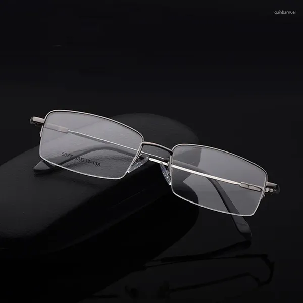 Lunettes de soleil Cadres Mémoire Alliage de métal Lunettes Cadre Hommes Léger Business Demi-Jante Lunettes Dames Mode Classique Myopie Lunettes