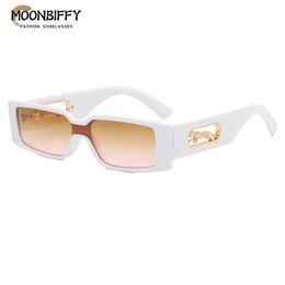 Lunettes de soleil Cadres Personnalité Léopard Miroir Jambes Lunettes de Soleil Mode Petit Cadre Lunettes de Soleil Hommes et Femmes Conduite UV400 Lunettes Plage Lunettes T2201114