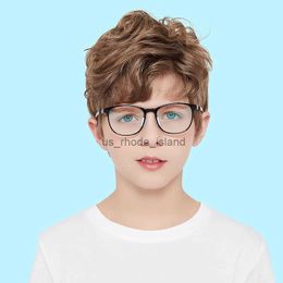 Zonnebrillen Frames Rela 5111 Kindframe voor jongens en meisjes Kids -bril Flexibele kwaliteit Eyewear Protection Vision Correctie