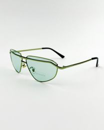 Lunettes de soleil Frames Retro Double Beam Metal Métal à la mode UV Résistant extérieur Concave en forme d'hommes et de femmes