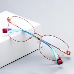Zonnebrillen frames vrouwen bril frame mode cat oog 2024 recept legering flexibele kleurrijke bril met recept stijlvolle vrouw
