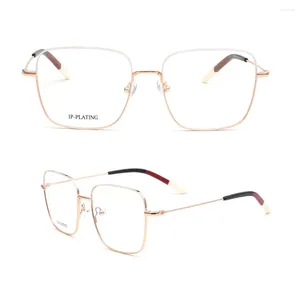 Lunettes de soleil encadrene femme verres de cadre en métal hommes carrés de lunettes optiques surdimensionnées rose rose or noir vintage à la mode.