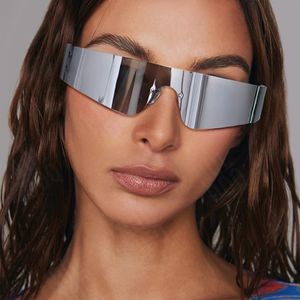 Lunettes de soleil Cadres Y2K Sans Monture Futuriste Enveloppant Femmes Hommes À La Mode Cyberpunk Visière Lunettes De Soleil Monobloc Cyclope Shades 230103