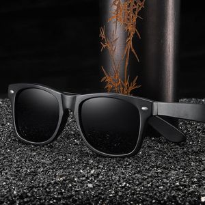 Gafas de sol GM Material de bambú de madera oscura con lentes polarizadas S817 230828