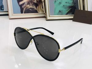 Lunettes de soleil Gole Luxury Woman EyeGlasses Qualité Marque Lunettes de soleil En option Tom-Fords Beach Box Lunettes de soleil Bon pour homme avec designer 5 couleurs