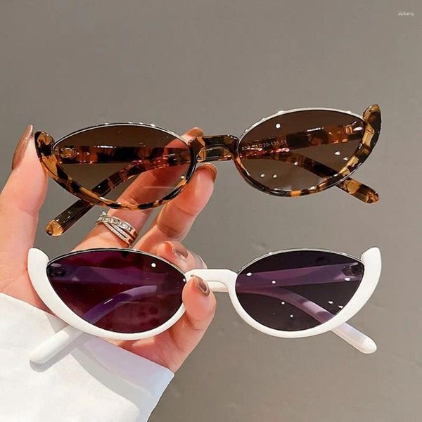 Lunettes de soleil Half-Frame Cat Eye Vintage Fashion Small pour les femmes Trendy Sun Glasses Y2K Style Shades Eyewear