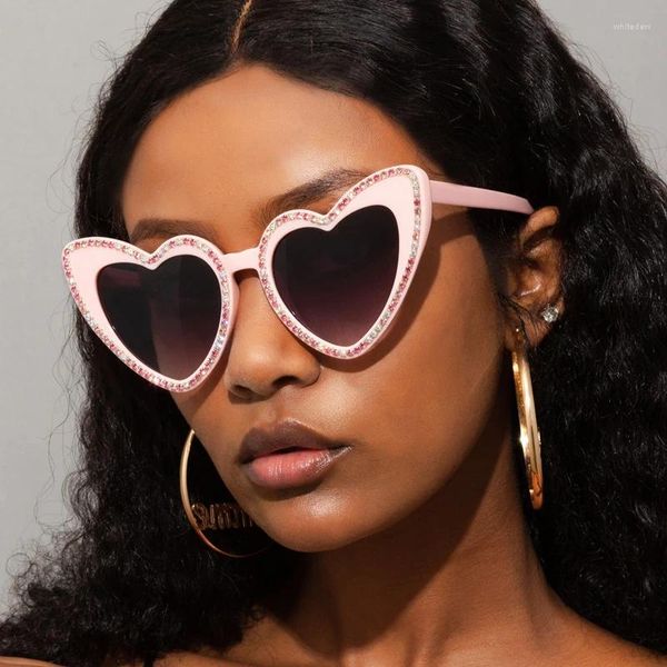 Gafas de sol con forma de corazón para mujer, lentes de sol con diamantes de imitación para exteriores, ojo de gato, personalidad Y2K, gafas clásicas de gran tamaño