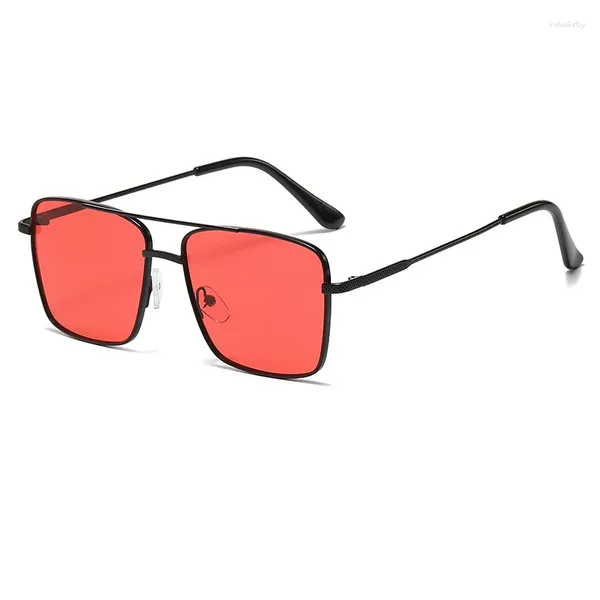 Gafas de sol Diseño de alta calidad Doble haz Mujeres Hombres Pequeño marco cuadrado Rectángulo Metal Gafas de sol Moda Hombre Mujer Gafas