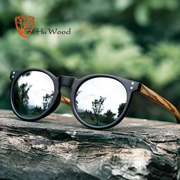 Gafas de sol Hu Wood Diseñador de la marca Gafas de sol polarizadas Hombres Marco de plástico Auriculares de madera Moda Gafas de sol ovaladas Lente de espejo Uv400 Gr8003