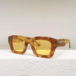 Zonnebrillen KARATE Don't Look At Me High Street Acetate Original Tortoise Vintage Women Men Bril Designer Handgemaakte Brillen